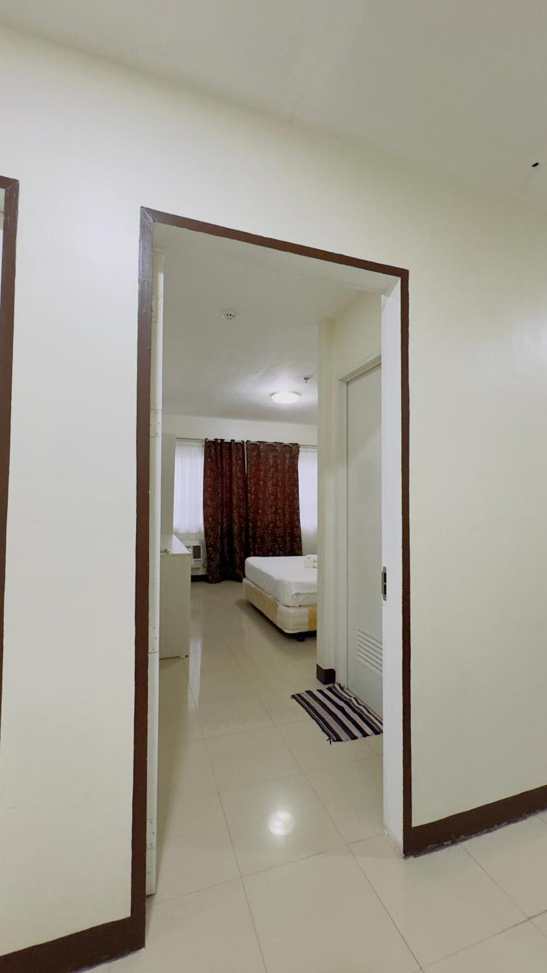 La Anclar Hotel Davao Stadt Exterior foto